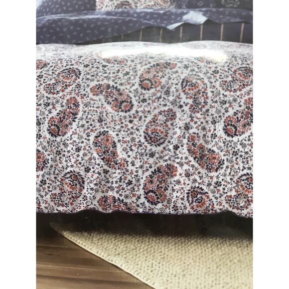 Tommy Hilfiger Comforter Twin / XL Pillow Sham Tottenham Paisley Floral Bedding - Picture 4 of 5